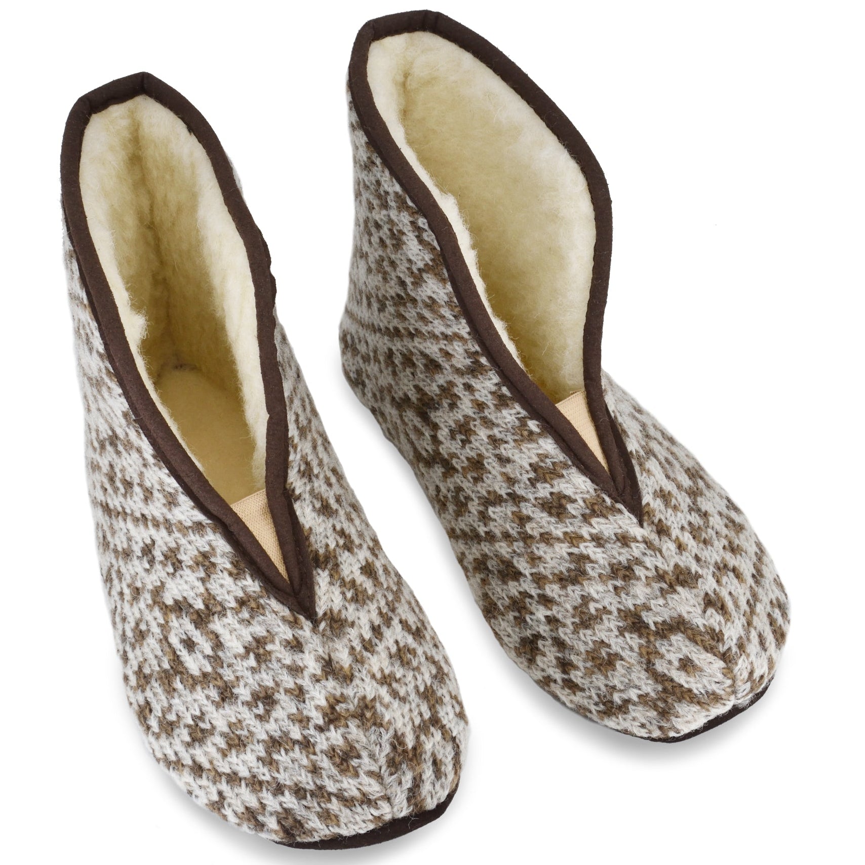 Hjemmesko i strik med lammeuldsfor og skridsikker sål – Beige/Brun – Trolla 1 Slipsko.dk