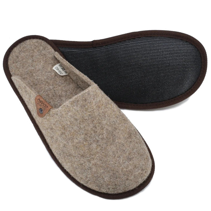 Klassisk slip-in hjemmesko i naturlig filt – Brun- Pelsi
