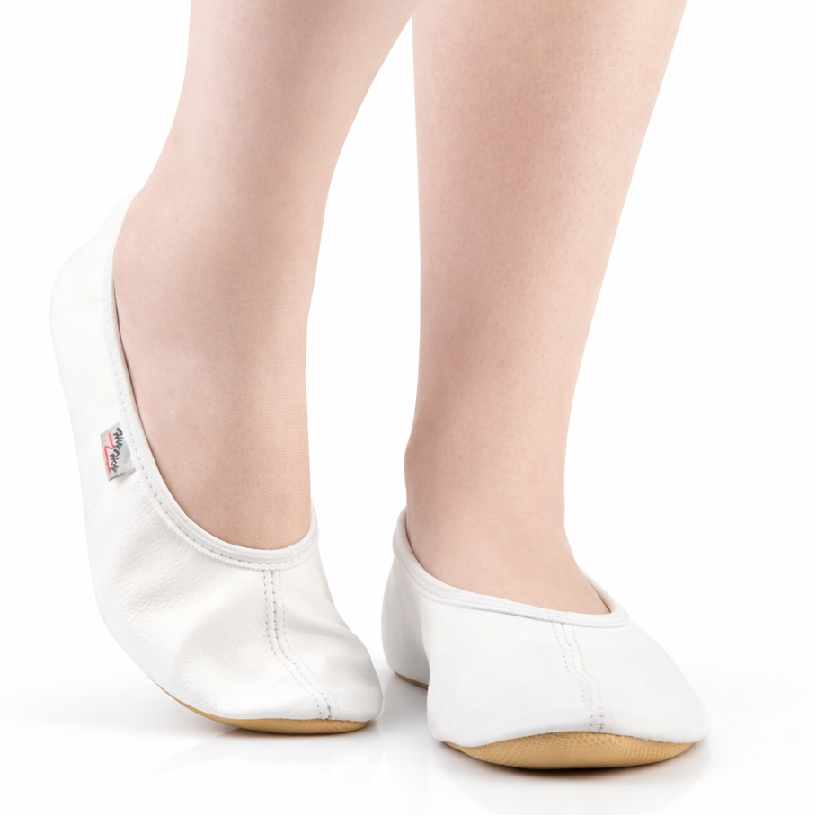Skridsikre ballerina gymnastiksko i læder til børn og voksne – Hvid
